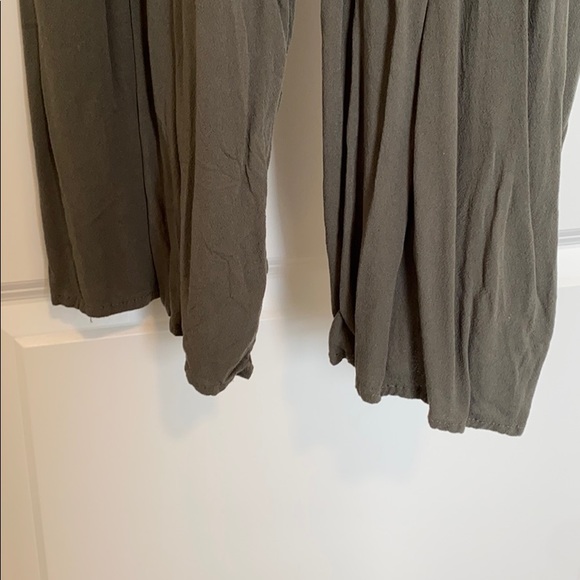 Jumpsuit - Picture 3 of 4